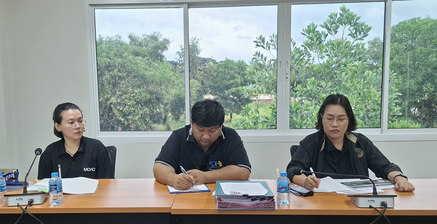title - ผู้ตรวจราชการ ส.ป.ก. ประชุมตรวจติดตามความก้าวหน้าผลการดำเนินงานตามแผนการตรวจราชการของ สำนักงานการปฏิรูปที่ดินเพื่อเกษตรกรรม ประจำปีงบประมาณ พ.ศ. 2569 รอบที่ 2  เขตตรวจราชการที่ 9 จังหวัดจันทบุรี